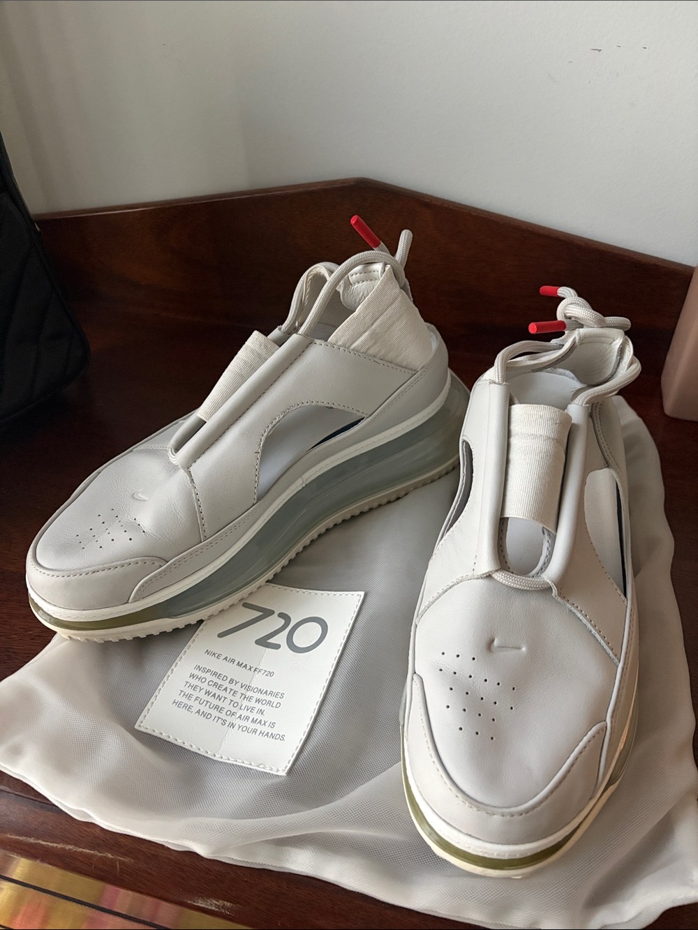 RARE Nike Air Max White Slip-On Platform Sneakers with Red Pull Tabs - Max FF720